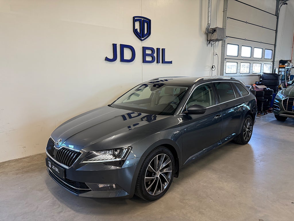 Skoda Superb Kombi 2.0 TDI 4x4 SCR L&K Bkamera Drag Navi 190hk