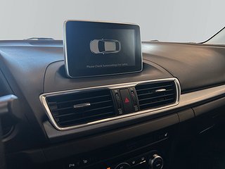 Mazda 3 Sport 2.2 SKYACTIV-D OPTIMUM/NAV/Värmare/Bose/HuD