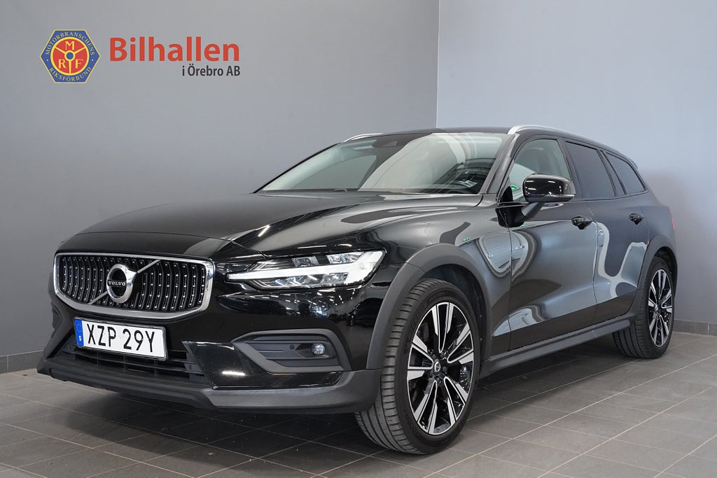 Volvo V60 Cross Country D4 AWD Automat Momentum /Dragkrok 19" VoC