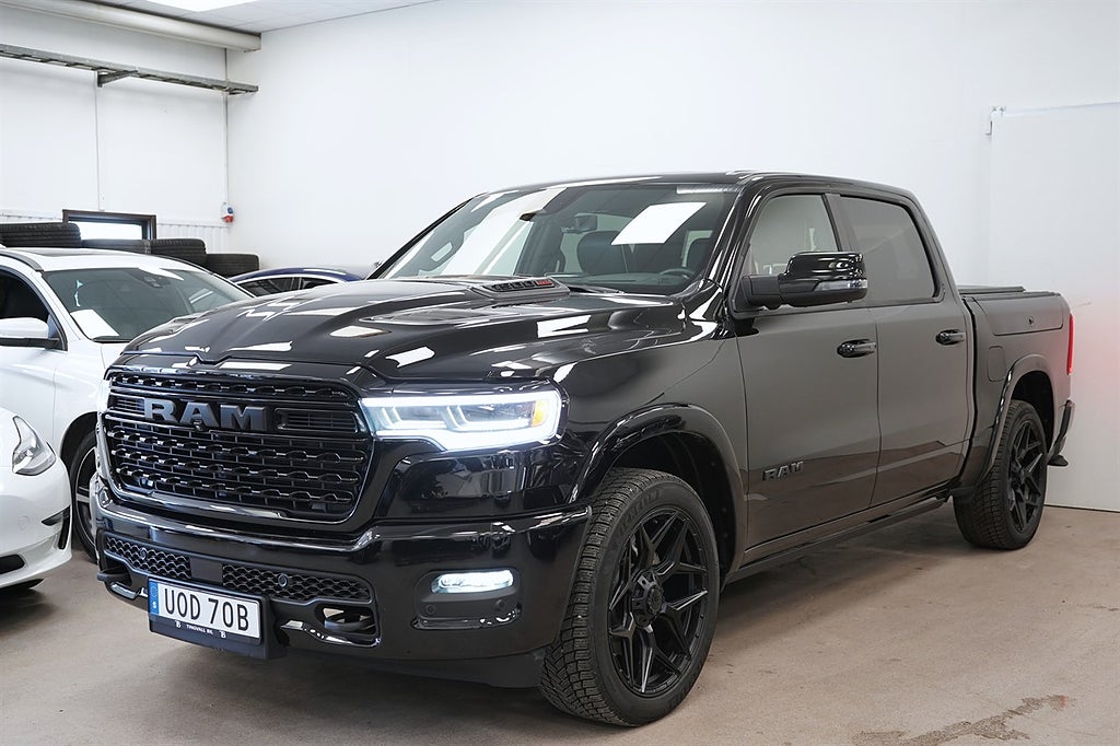 Dodge RAM 1500 LIMITED NIGHT EDITION RAMBOX DRAG