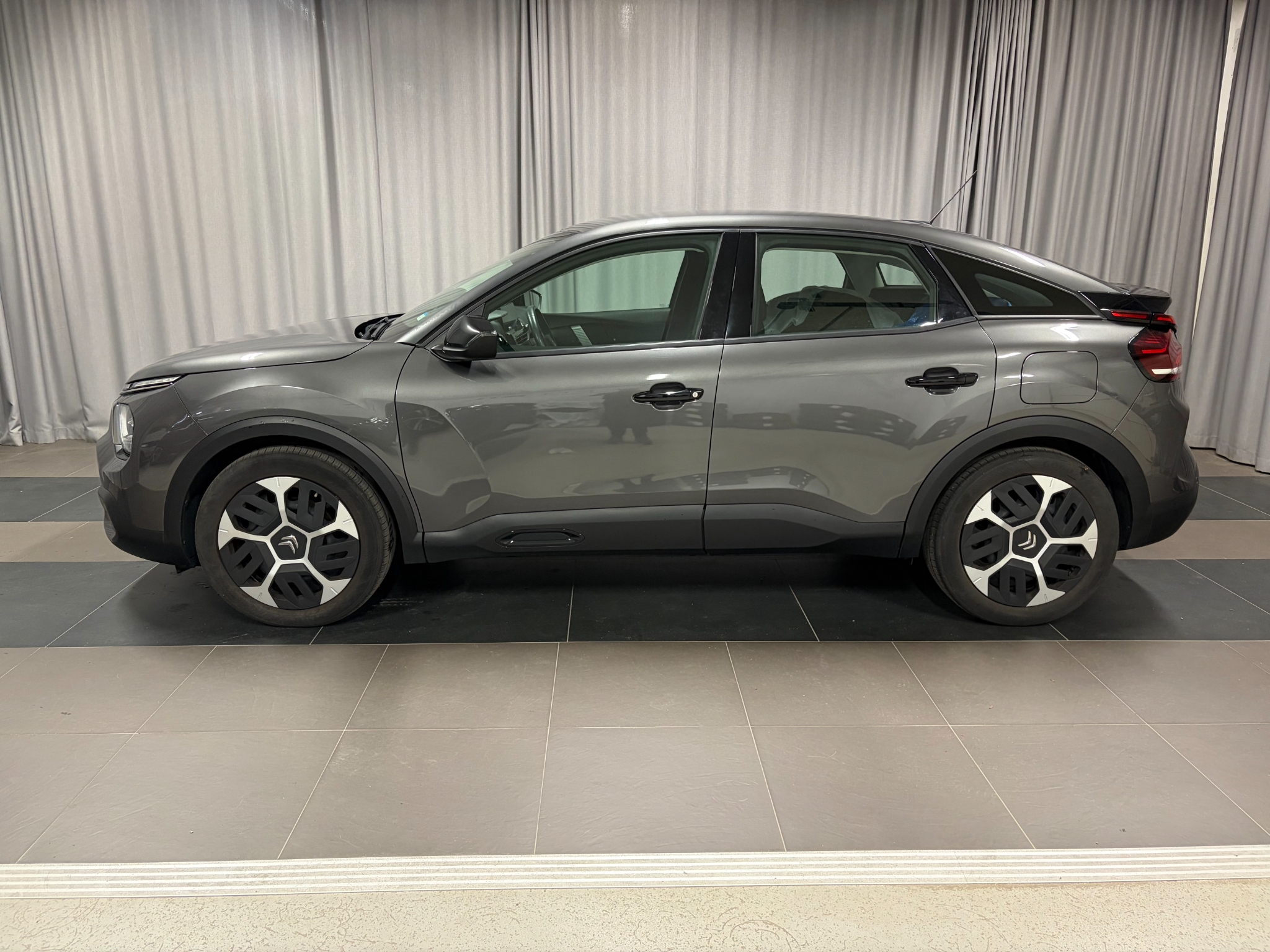 Citroen C4 Feel PureTech 130 Dragkrok 2022, photo 2/54