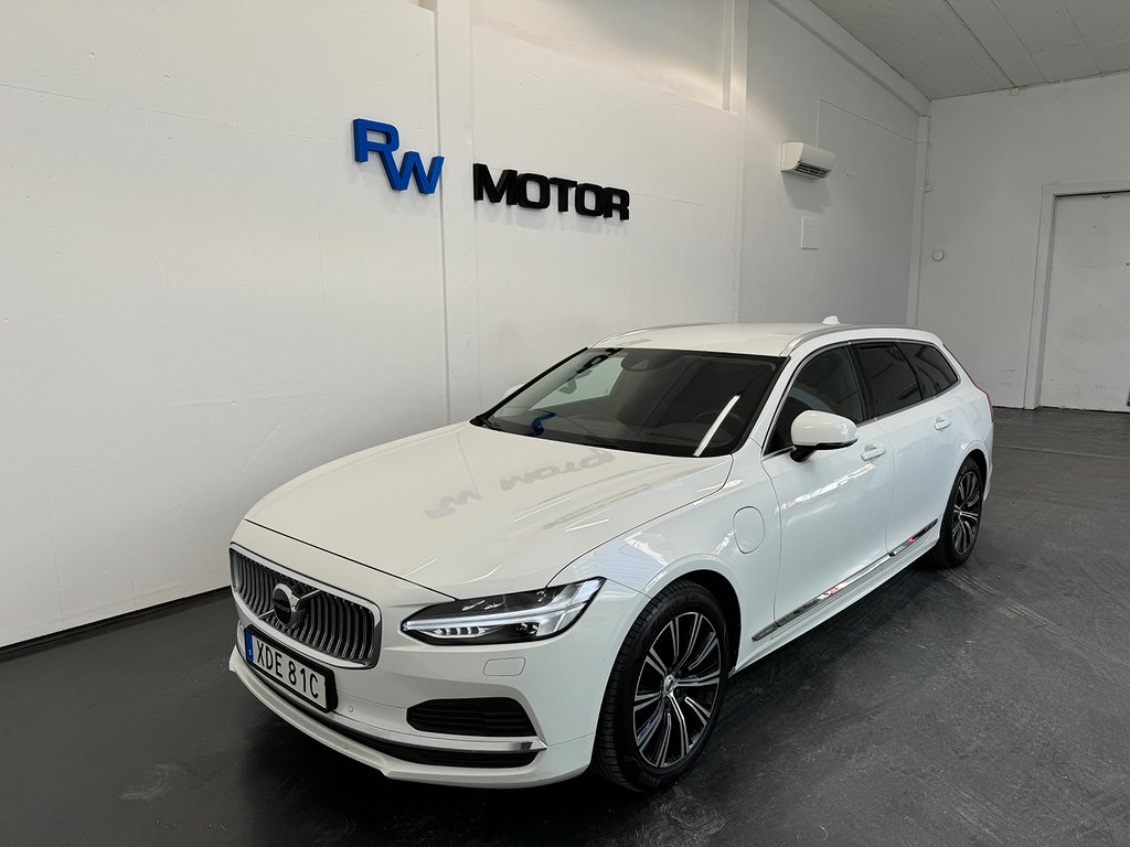 Volvo V90 Recharge T6 AWD 340hk H/K VOC B-kamera D-värm Drag