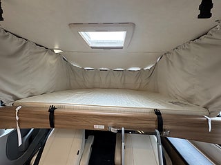 Husbil-integrerad Bürstner Aviano 690 Luftfjädring! Långbädd! Endast 6,99m! 16 av 20