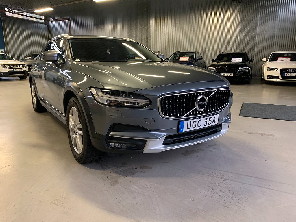 Volvo V90 Cross Country D4 AWD Momentum, Plus Euro 6