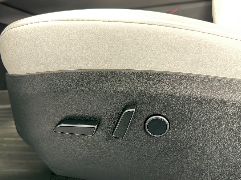Tesla Model Y Performance 534 hk Adaptiv Farth 21" Panorama Helskinn bild 18