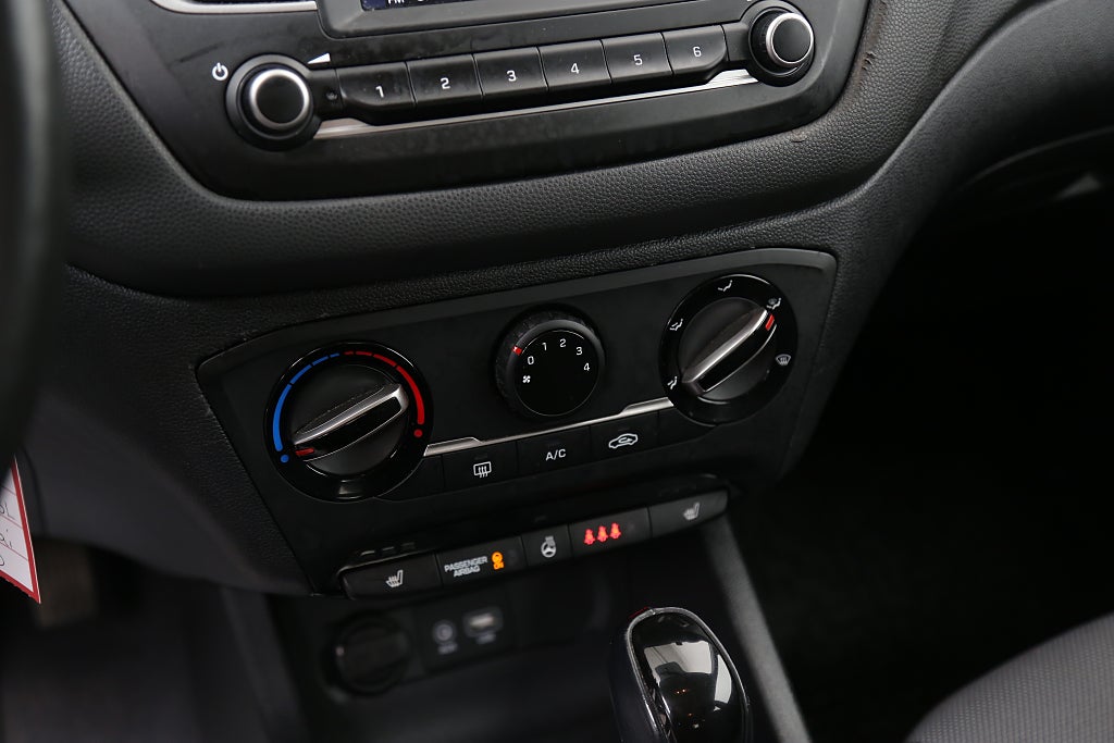 Hyundai i20 1,0 T-GDI 100hk Limited Edition Automat Nyservad 2020