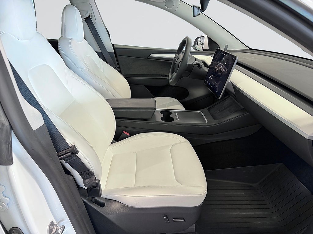 Tesla Model Y Performance 534 hk Adaptiv Farth 21" Panorama Helskinn bild 15