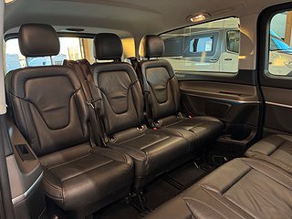 Minibuss Mercedes-Benz V 14 av 16