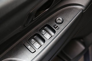 Halvkombi Hyundai i20 12 av 25