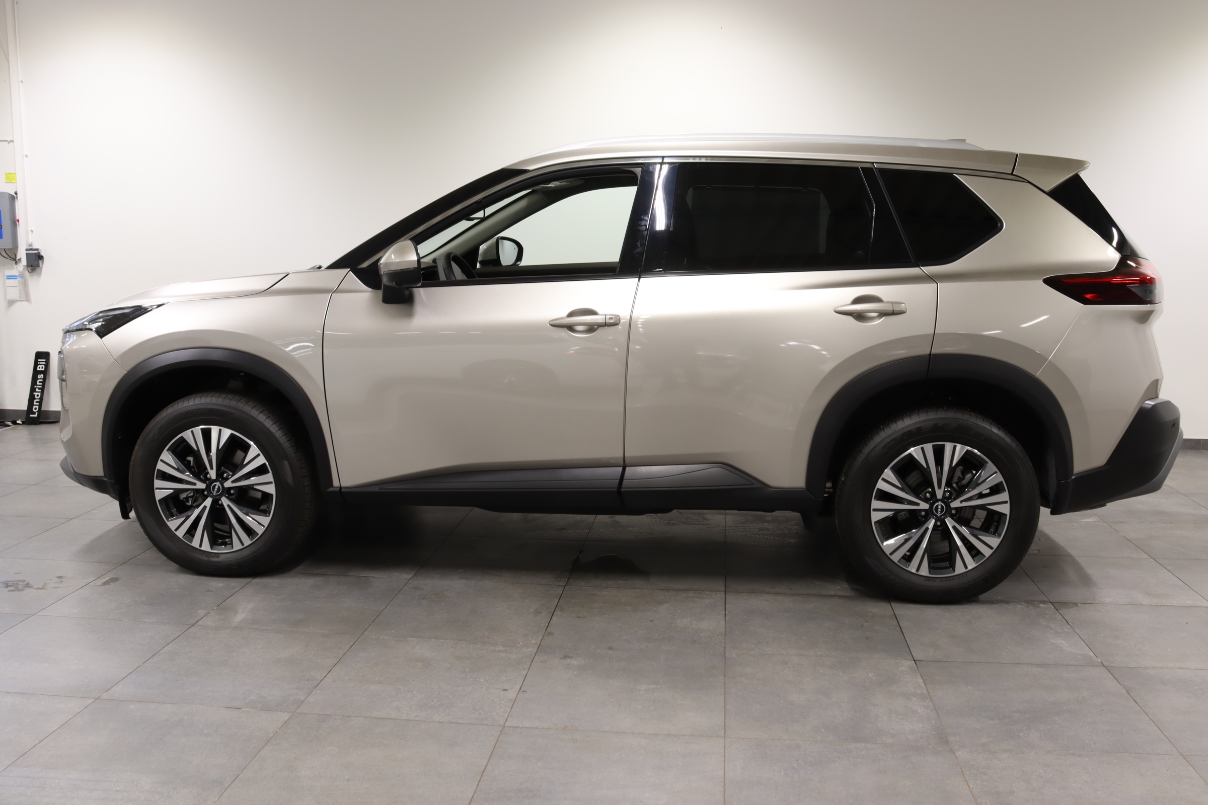 Nissan X-Trail 2025, bild 3/10