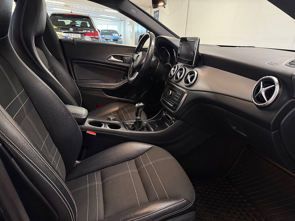 Mercedes-Benz CLA 2015 - miniatyr 9
