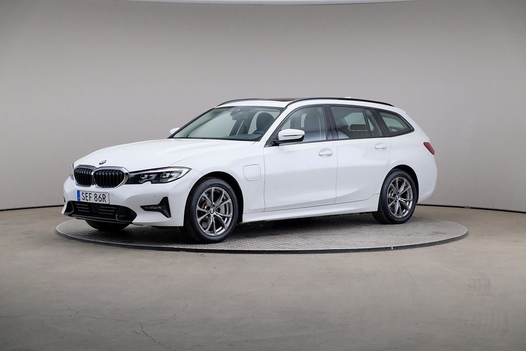 BMW 330e Series 3 Xdrive Touring Sport Line Drag Panorama Läder