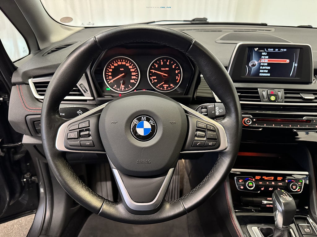 BMW 218i 2017 - miniatyr 7