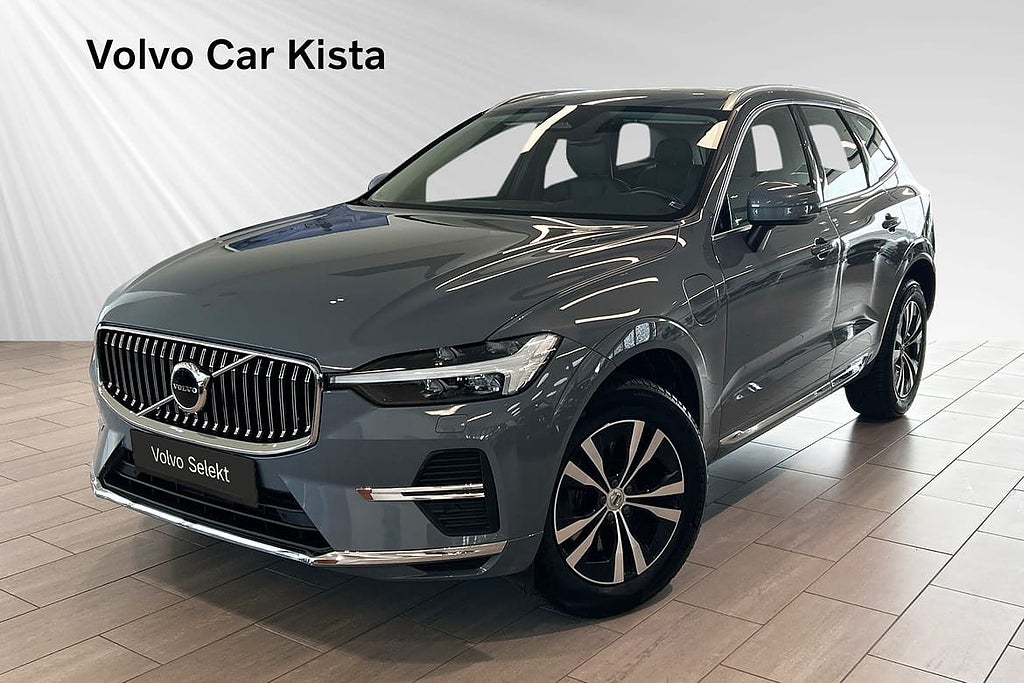 Volvo XC60 Recharge T6 Core Bright Läder Pano B-Kamera