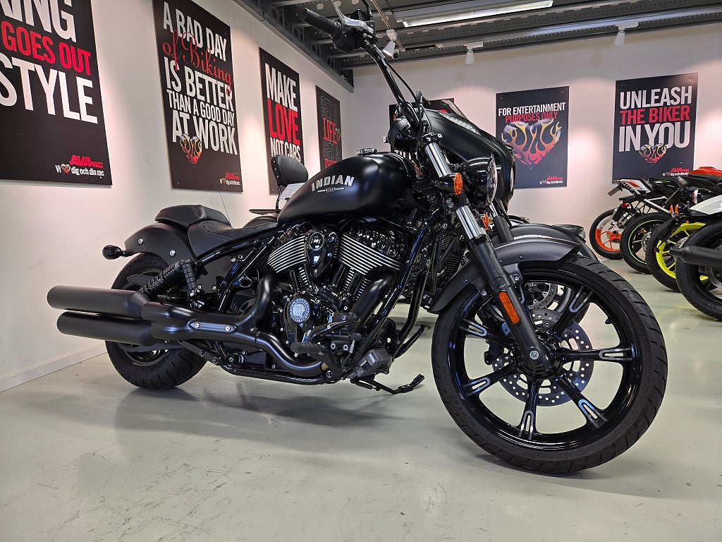 Indian CHIEF DARK HORSE 