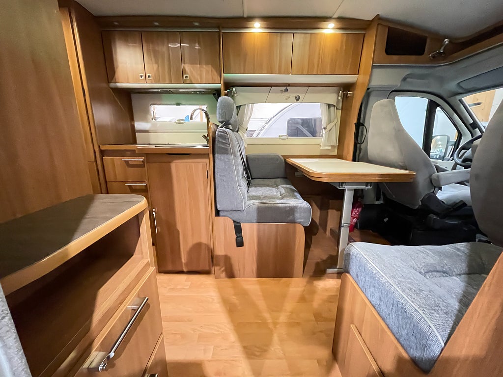 Kabe Travel Master 740 LTD / Köp nu – hämta till våren! - Kabe