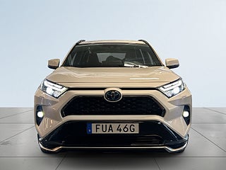 Toyota RAV4 Plug-in E-CVT X EDITION MOMS/LågMIl/Kamera/Drag/SoV – bild 2