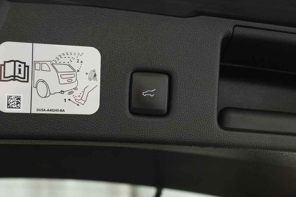 Ford Kuga Plug-In Hybrid E-CVT ST-Line Dragkrok 2020