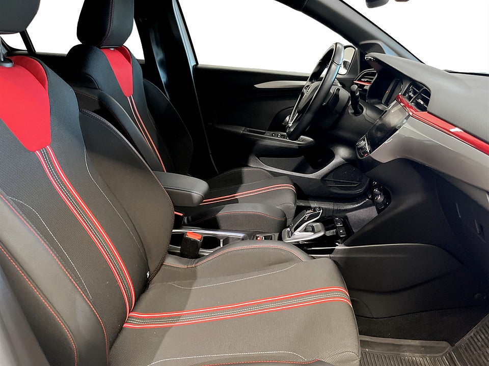 Bild på Opel Corsa Ultimate 1.2 PT 130hk Aut - INK. TRYGGHETSPAKET