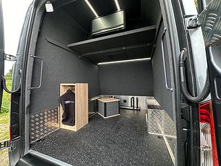 Transportbil - Skåp Mercedes-Benz Sprinter 11 av 31