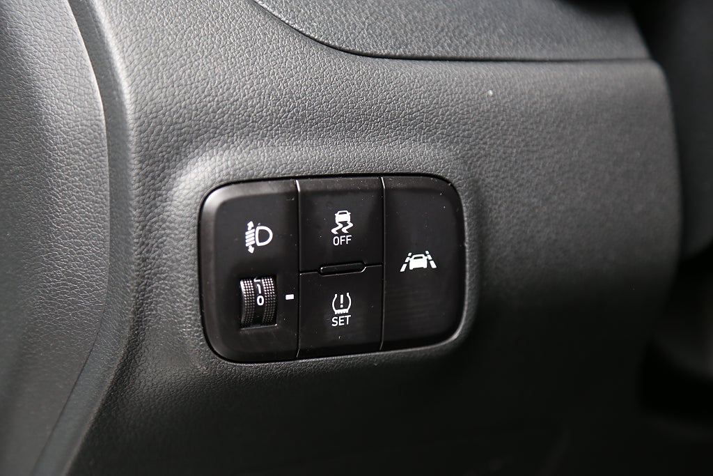 Hyundai i10 1,0 blue 67hk AMT Essential Automat CarPlay 2020