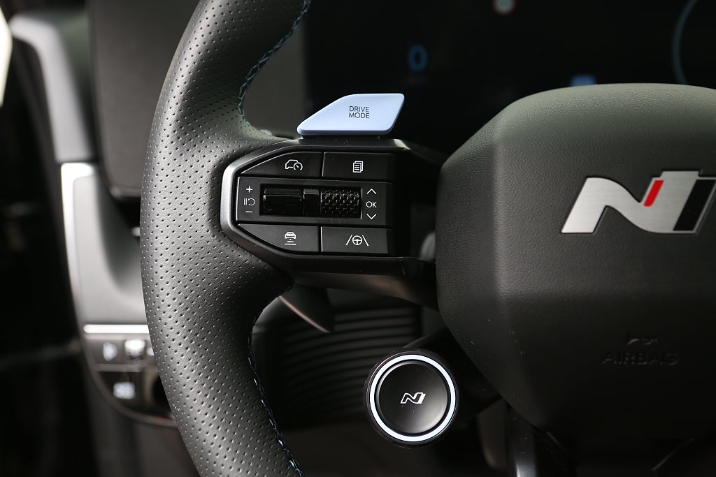 Hyundai IONIQ 5 84 kWh 650Hk Head-up Bose 360°Kamera Moms 2024