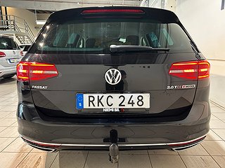 Volkswagen Passat Sportscombi R-Line AWD Dvärm Kamera Drag