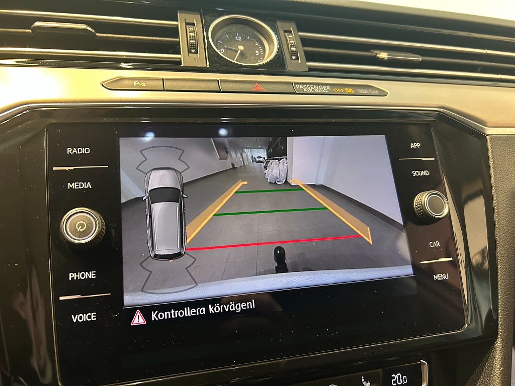 Volkswagen Passat Alltrack 2019 - miniatyr 10