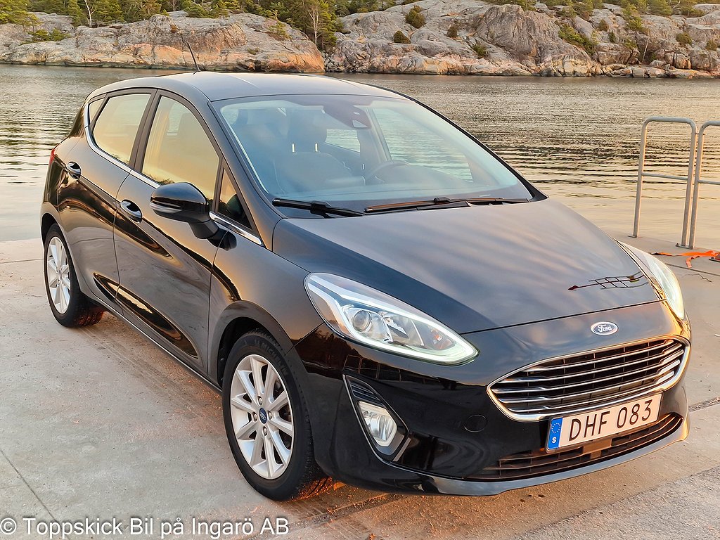 Ford Fiesta 5-dörrar 1.0 EcoBoost Titanium 1äg SoV-hjul