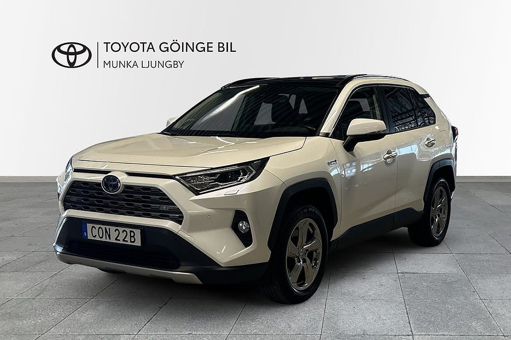 Toyota RAV4 Hybrid AWD Executive JBL Panorama Drag v-hjul