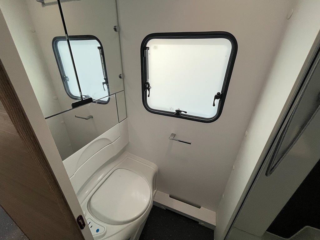 Adria Altea 552 PK /Barnkammare/Markis/ 7 bäddar /Golvvärme - Adria