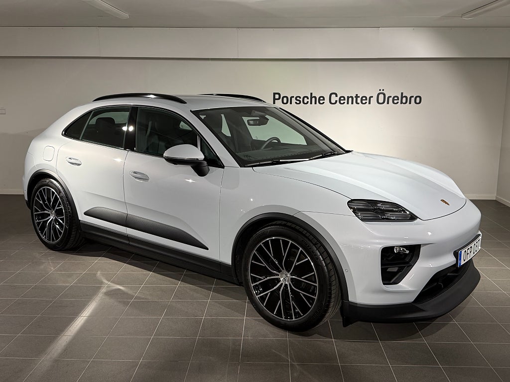 Porsche Macan 4