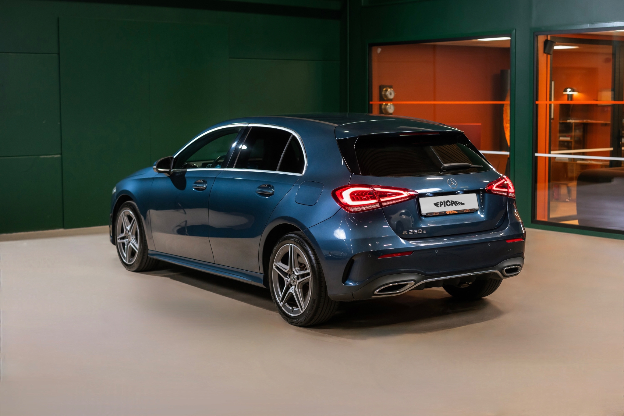 Mercedes-Benz A 2021, bild 3/36