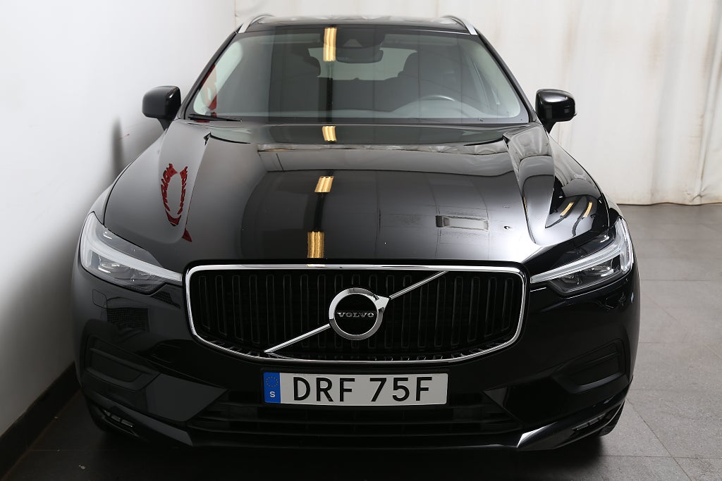 Volvo XC60 B5 Bensin 250hk Momentum Adv SE AWD Kamera Navi Leasbar 2021