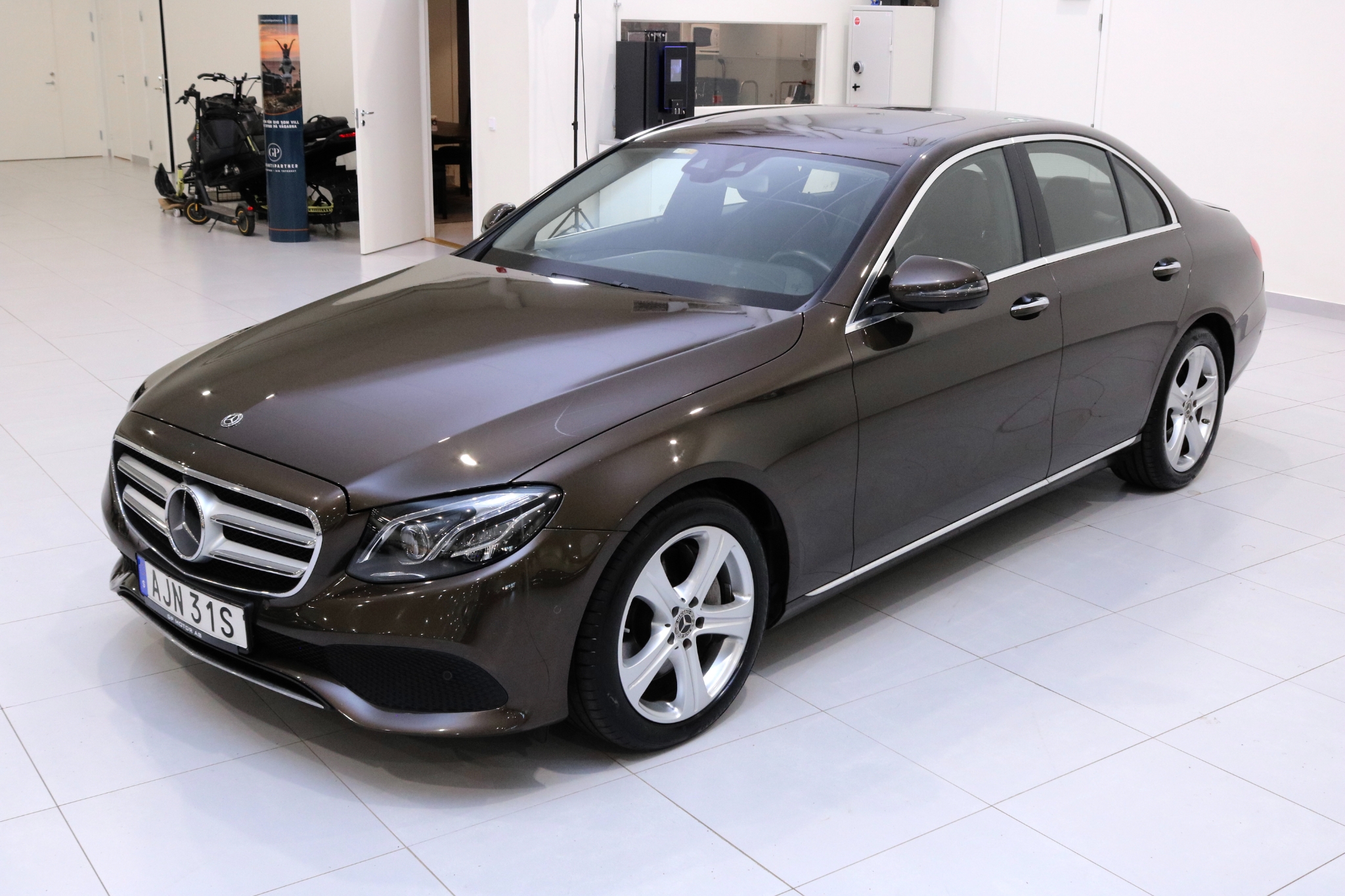 Mercedes-Benz E 2018, bild 7/46
