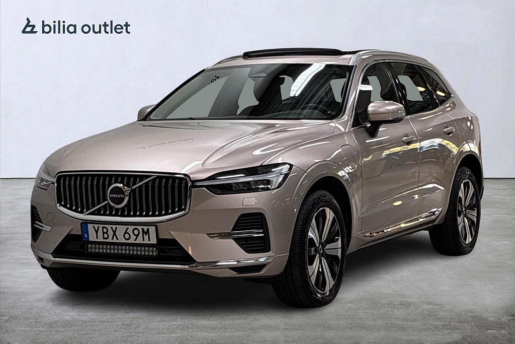 Volvo XC60 T6 Core Edition 350hk Panorama Navi Drag Carplay BLIS