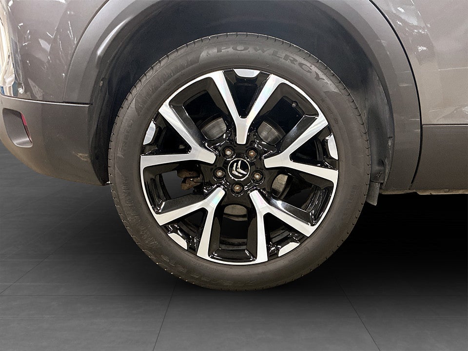 Bild på Citroën C5 Aircross Shine Exclusive 1.6 PT 180hk Aut PANO NAVI