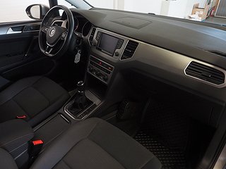 Halvkombi Volkswagen Golf 16 av 21