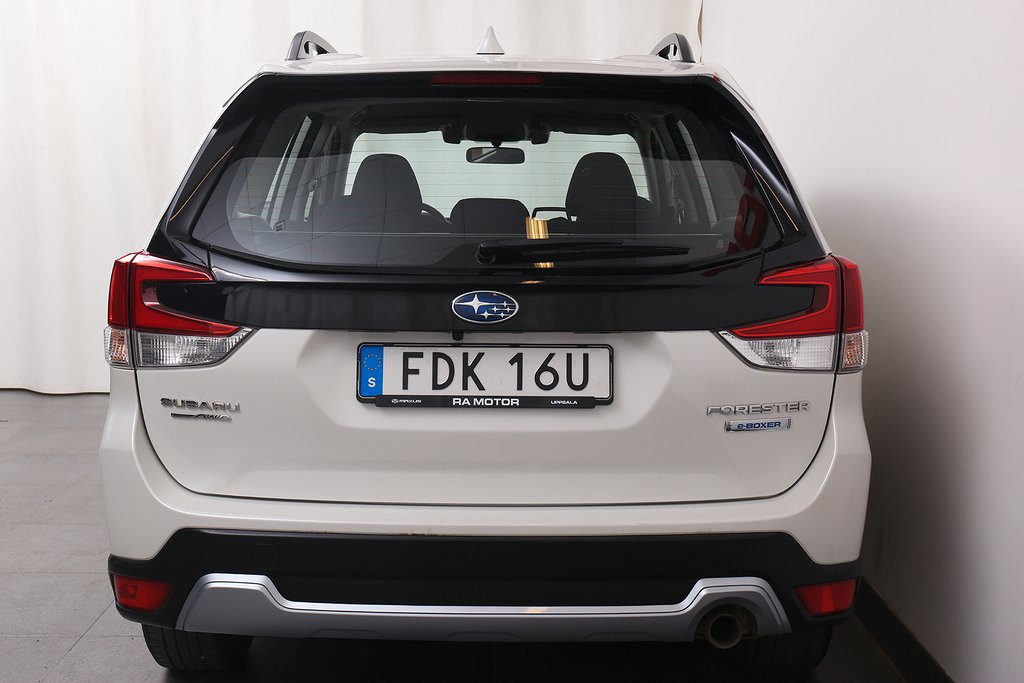 Subaru Forester 2,0i e-Boxer XFuel AWD Aut CarPlay Kamera 2021