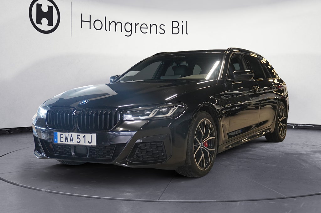 BMW 530 e xDrive Touring M Sport Pro Drag Navi Harman Kardon 19 Adaptiv