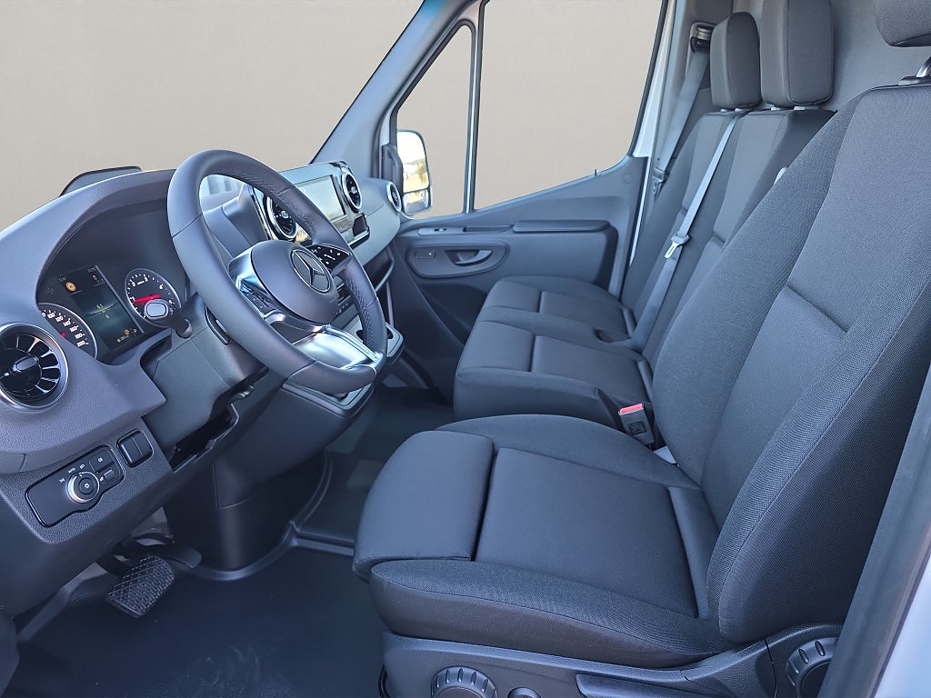 Mercedes-Benz Sprinter 317 CDI A2 Skåpbil 9G-Tronic 10,5m3 - bild 5