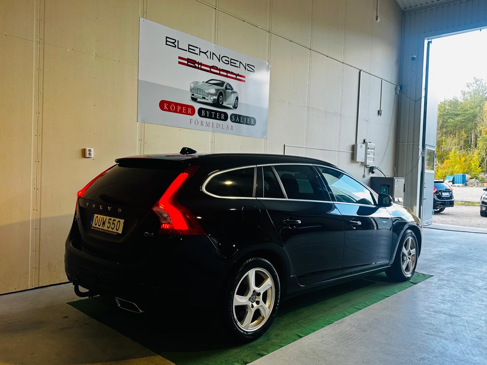 Volvo V60 2016, kuva 7/49