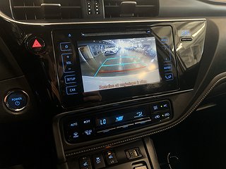 Toyota Auris Hybrid e-CVT/S&V-hjul/Kamera/Bluetooth/Kamkedja