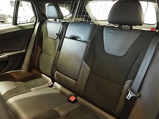 Kombi Volvo V60 13 av 22