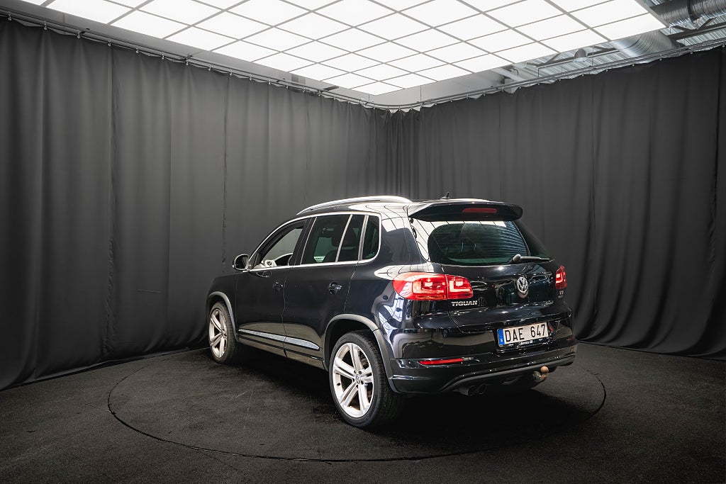 Volkswagen Tiguan TSI 4Motion R-Line KAMERA DRAG 160hk