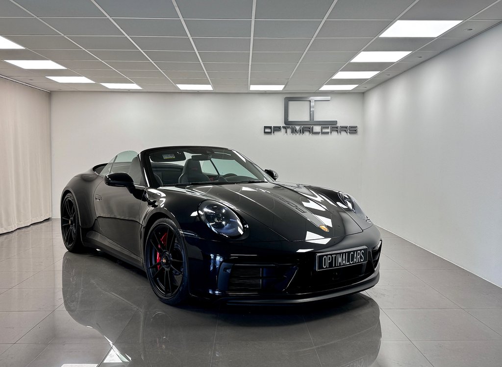 Porsche 992 / 911 Carrera GTS Cab 480HK Black EDT. SE SPEC* 