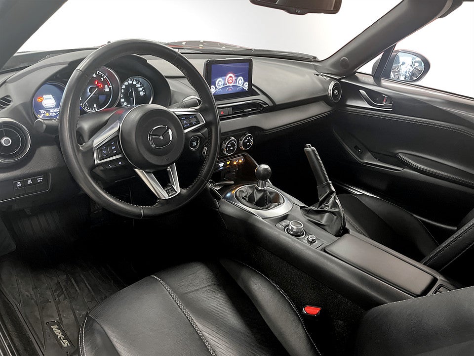 Bild på Mazda MX-5 RF Hard Top 2.0 184hk SKYACTIV-G 184hk BOSE