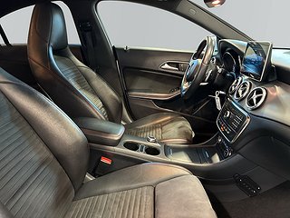 Mercedes-Benz CLA 250 AUT AMG Kamera Värmare Låg Skatt Psens