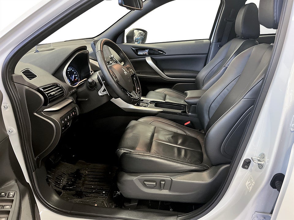 Bild på Mitsubishi Eclipse Cross Business PHEV 188hk Aut AWD KAMPANJRÄNTA 3,99%