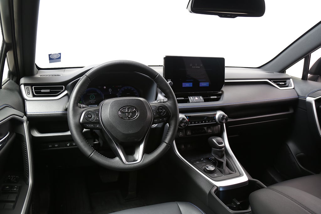 Toyota RAV4 2,5 Hybrid AWD-i E-CVT 222hk Leasbar 2025